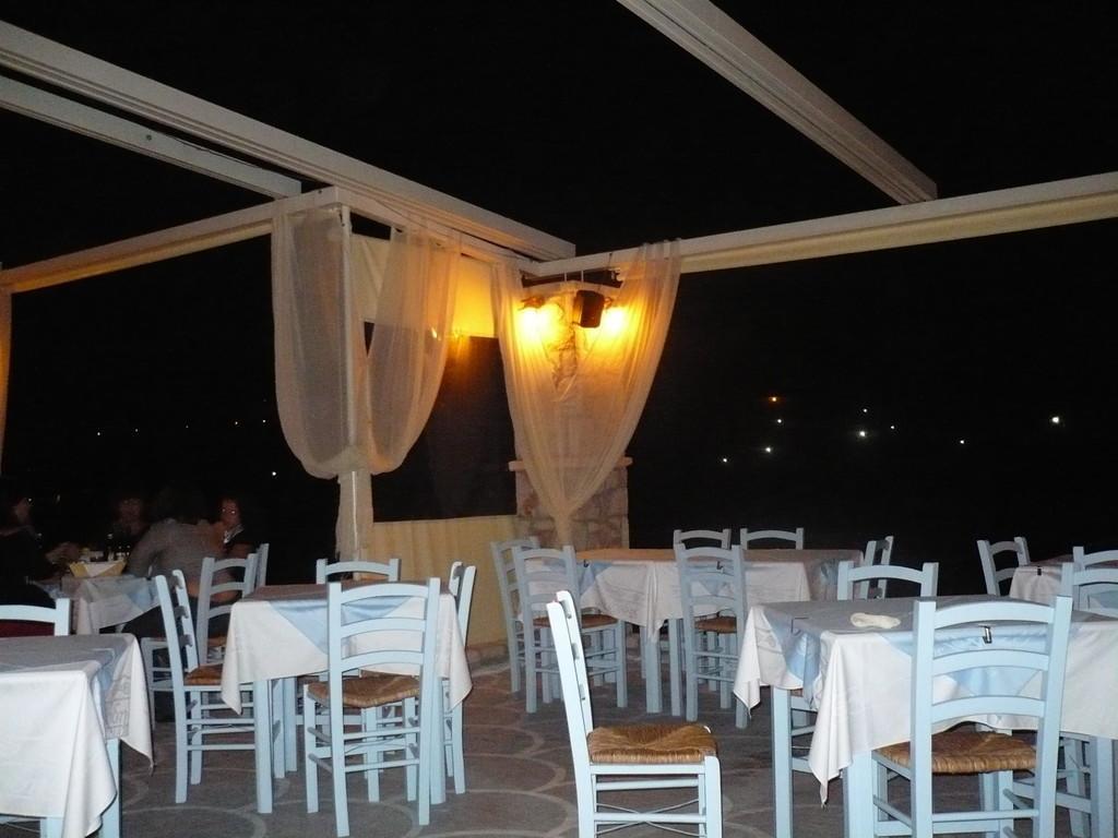 Sardis Rooms Kimolos Exterior photo