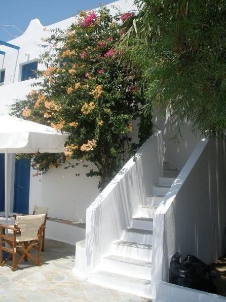 Sardis Rooms Kimolos Exterior photo